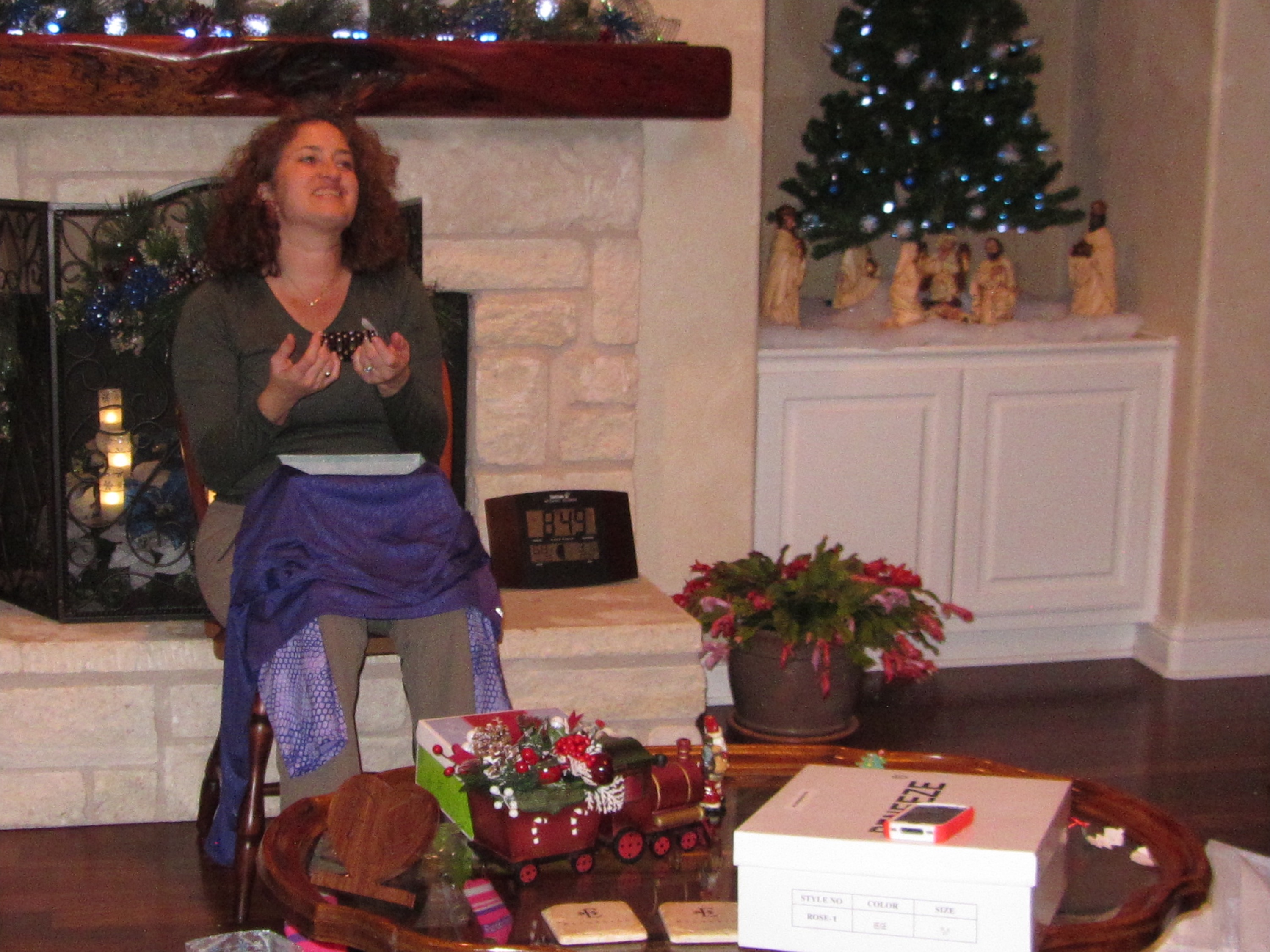 2013-12-23 21-49-20 Hildebrand Christmas.jpg